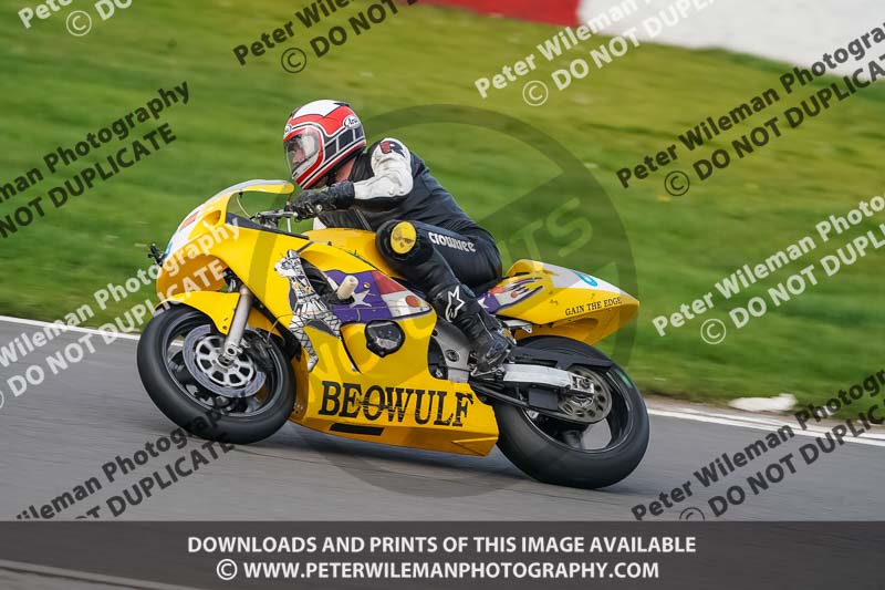 donington no limits trackday;donington park photographs;donington trackday photographs;no limits trackdays;peter wileman photography;trackday digital images;trackday photos